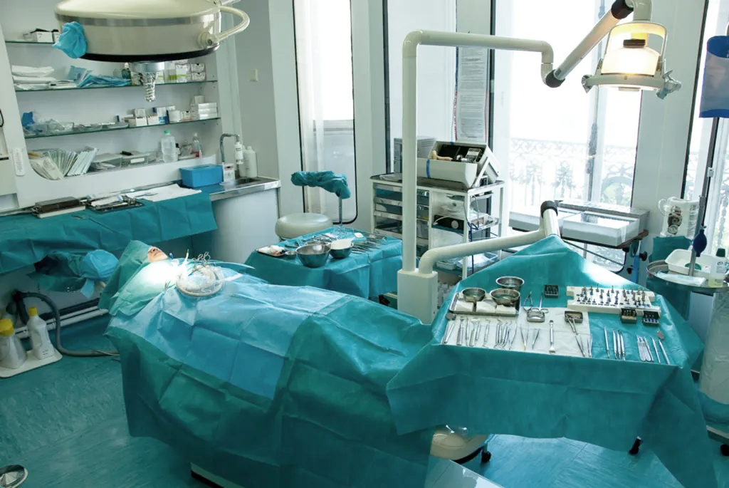 Chirurgie Orale salle blanche